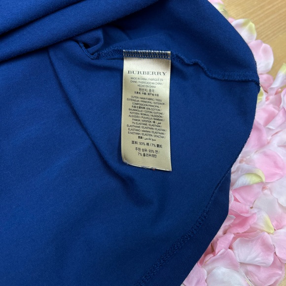 Burberry Royal Blue top with plaid details on sleeves - Picture 10 of 10